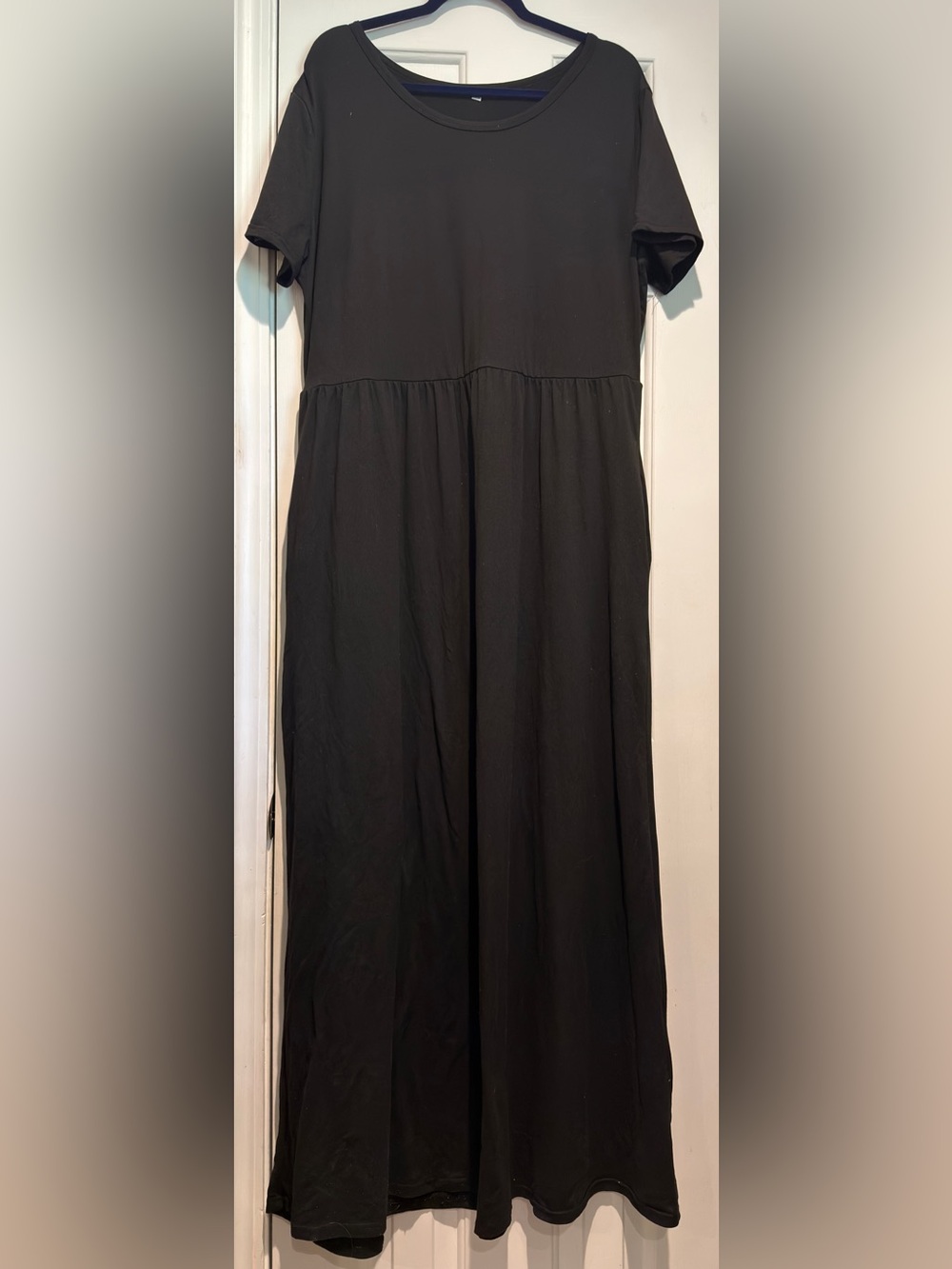Women s Karalin Plus Size Maxi Dress Black Size 18W w/Hand Pockets
